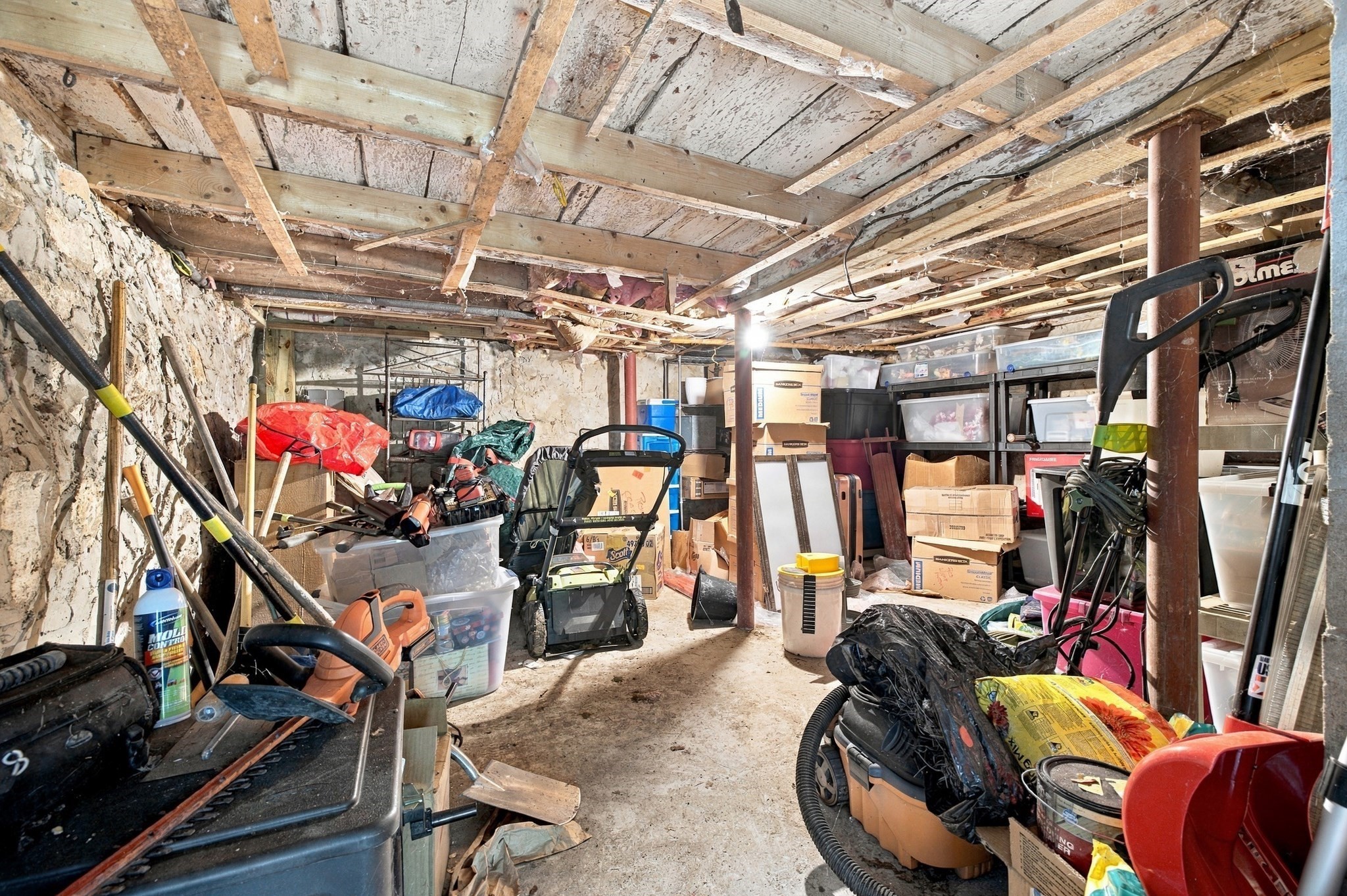 126 Summer Street Property Photo 36