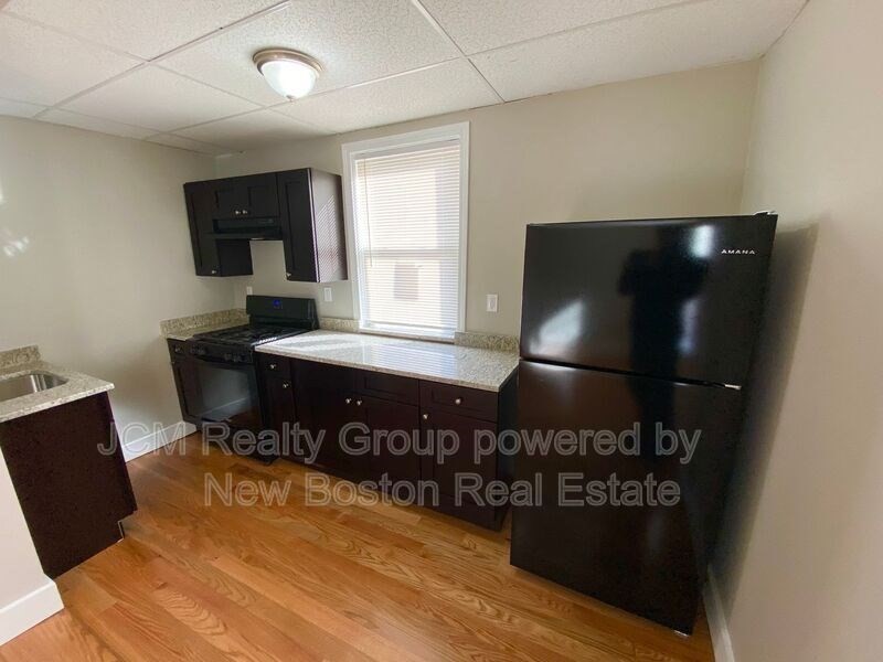 38 Neptune # 1R Property Photo 1