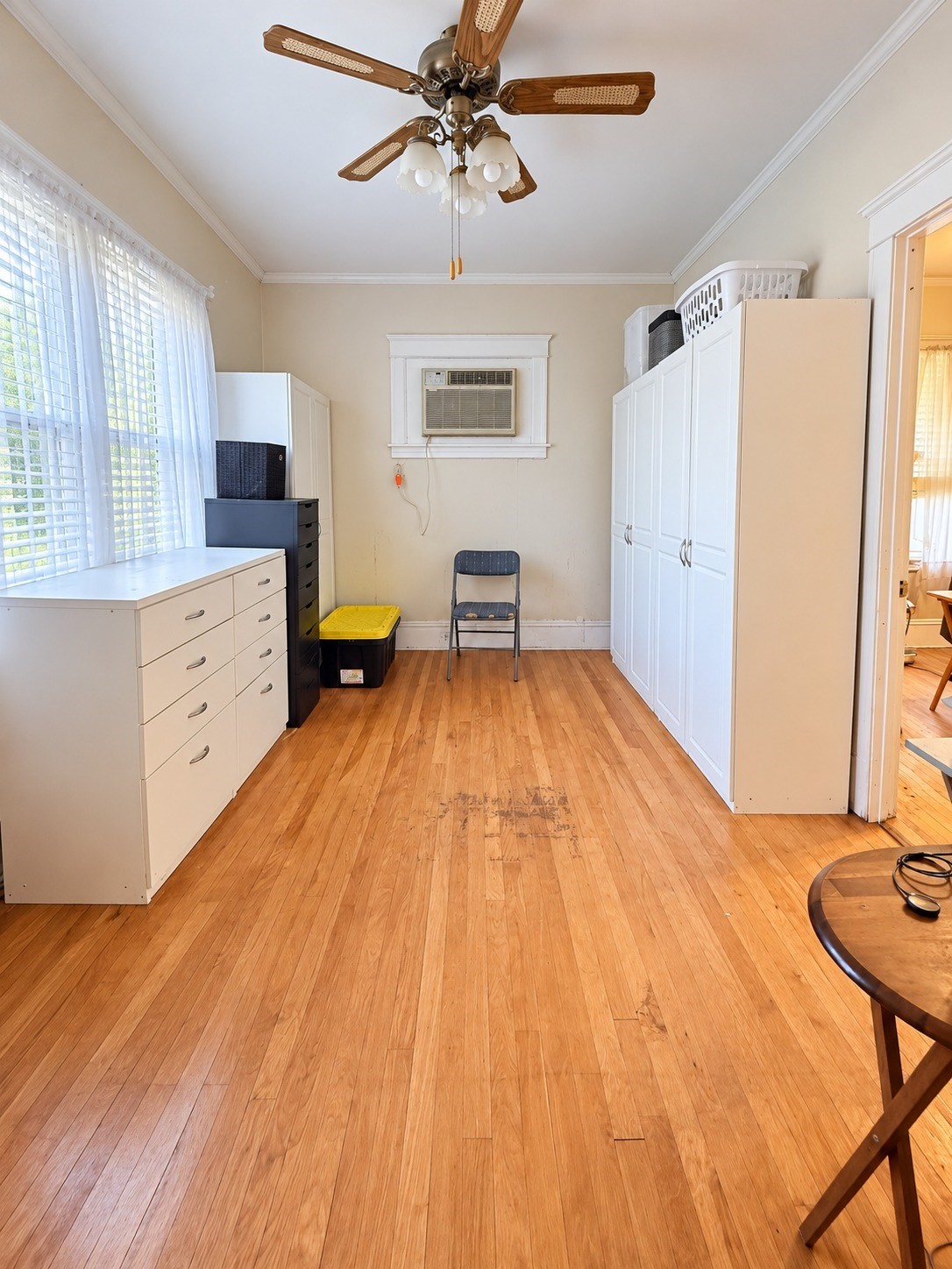 16 Winnipeg St Property Photo 8