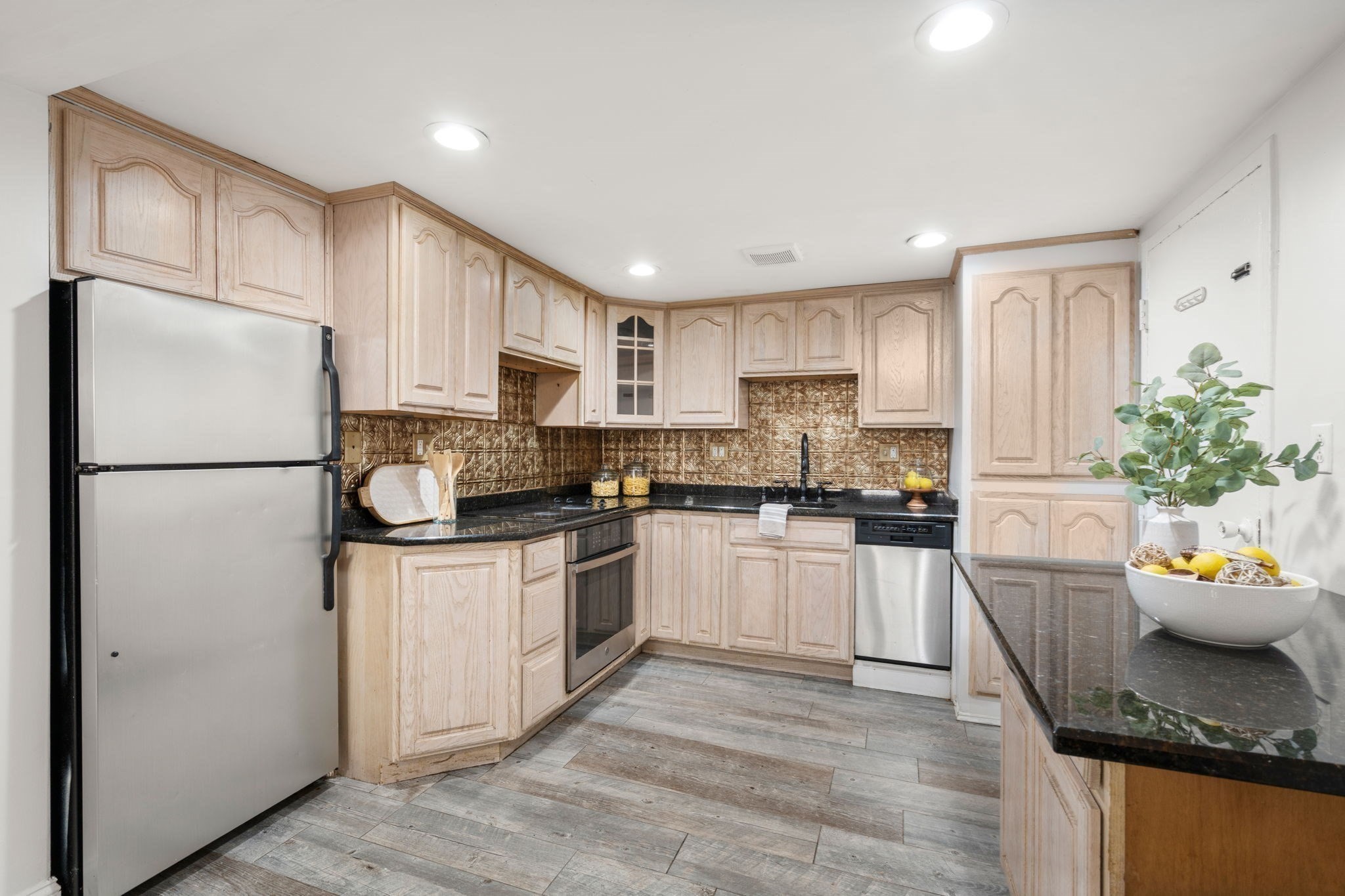 365 Faneuil St # 4 Property Photo 4