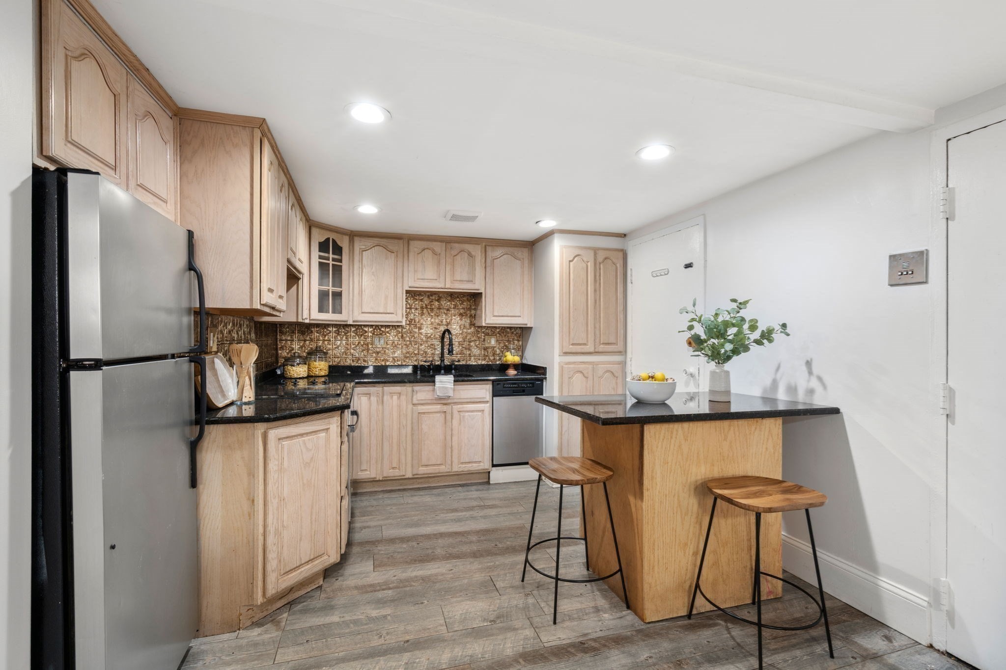 365 Faneuil St # 4 Property Photo 8