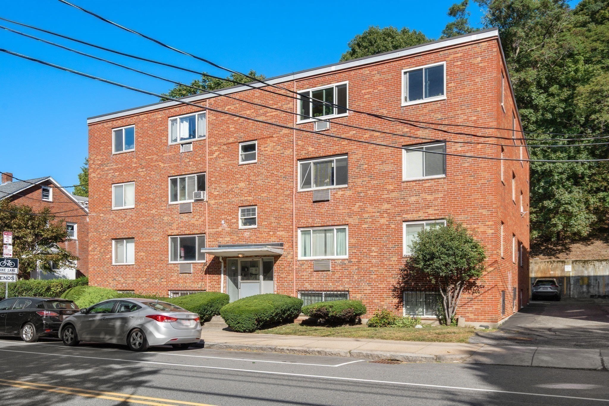 365 Faneuil St # 4 Property Photo 24