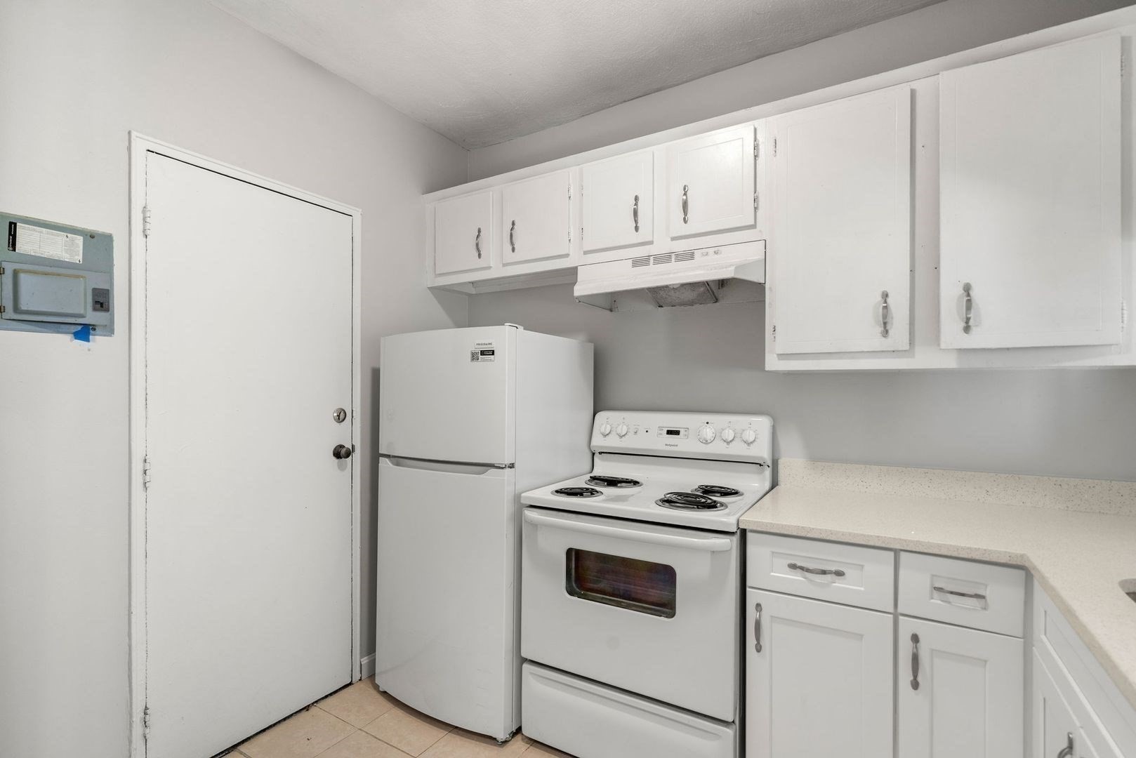3 Beaver Park Rd # 12a Property Photo 6