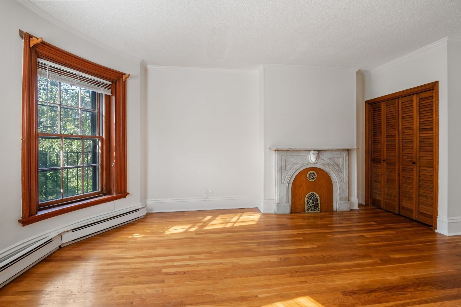 13 Concord Sqaure # 2 Property Photo 17