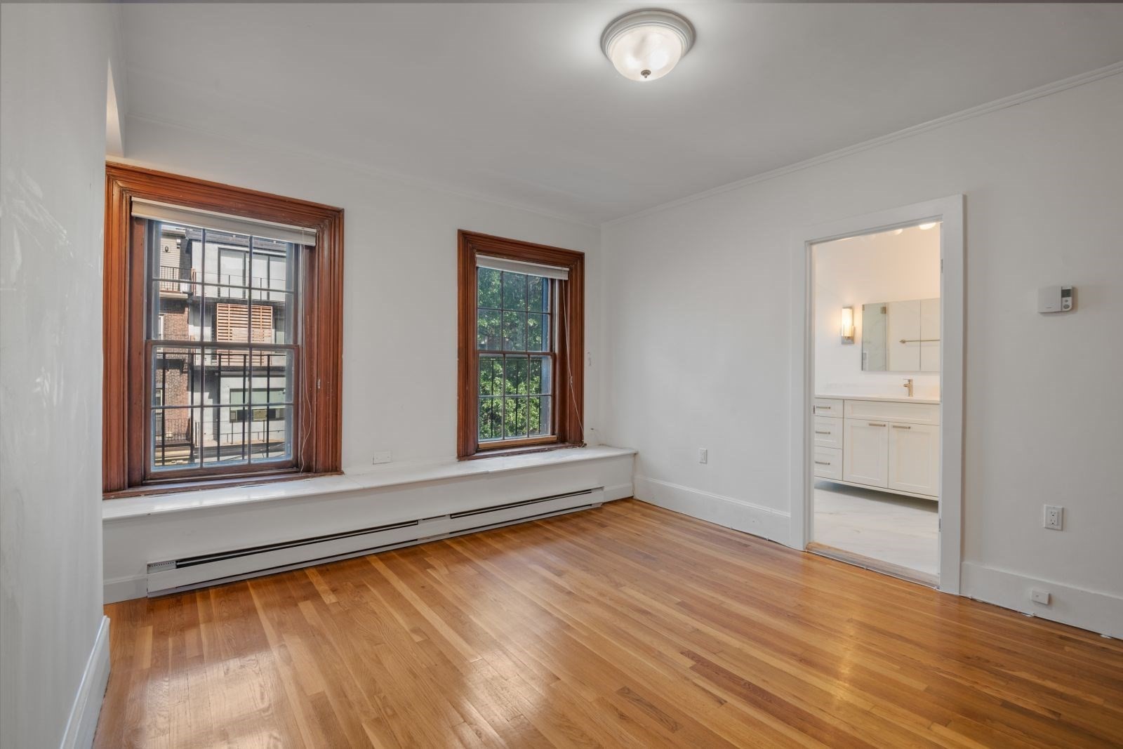 13 Concord Sqaure # 2 Property Photo 23