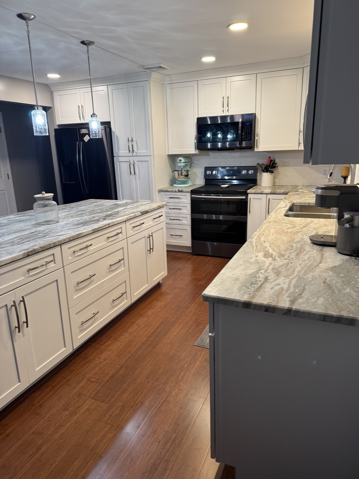 10 Radcliff Lane Property Photo 3