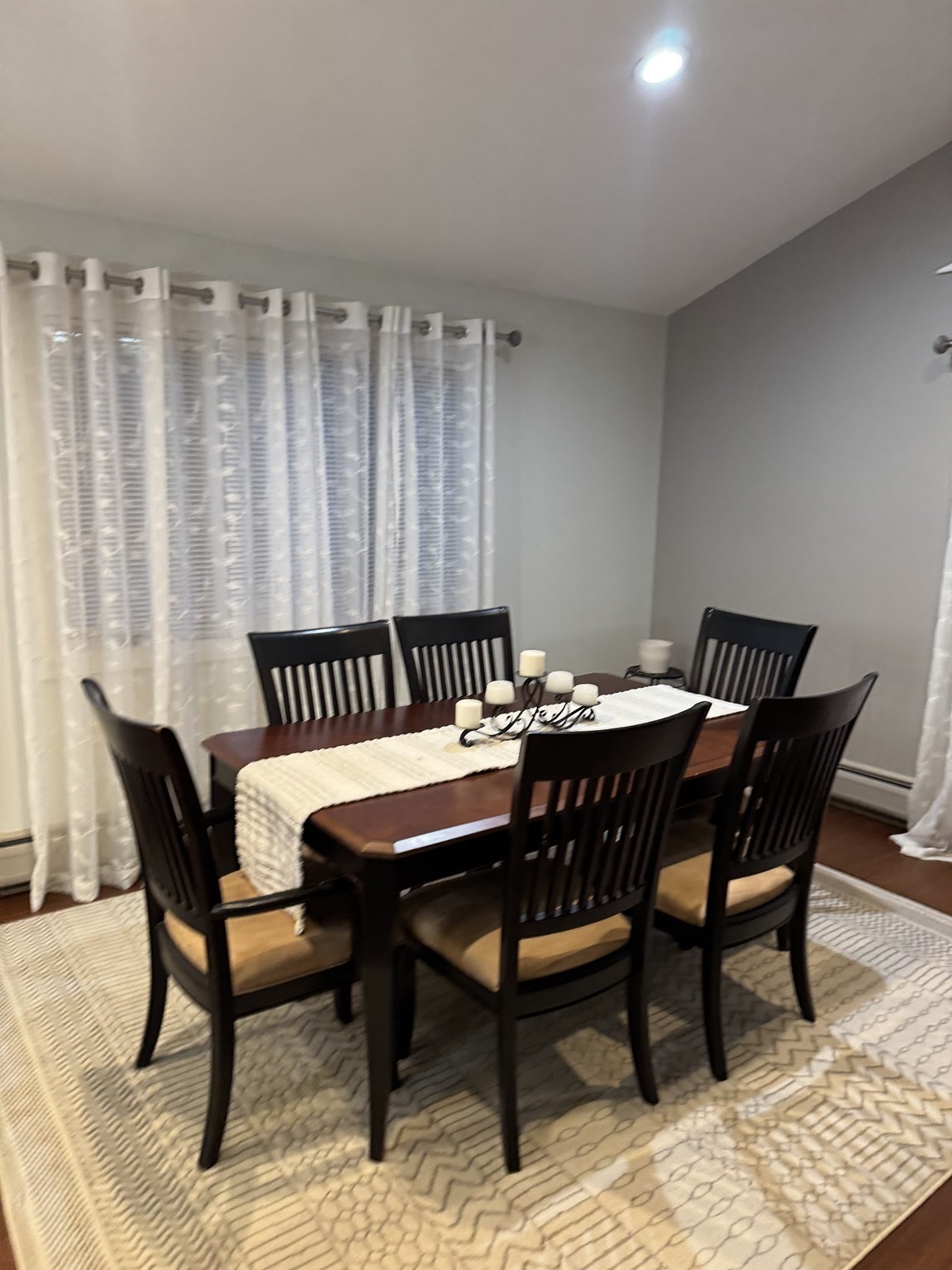 10 Radcliff Lane Property Photo 6