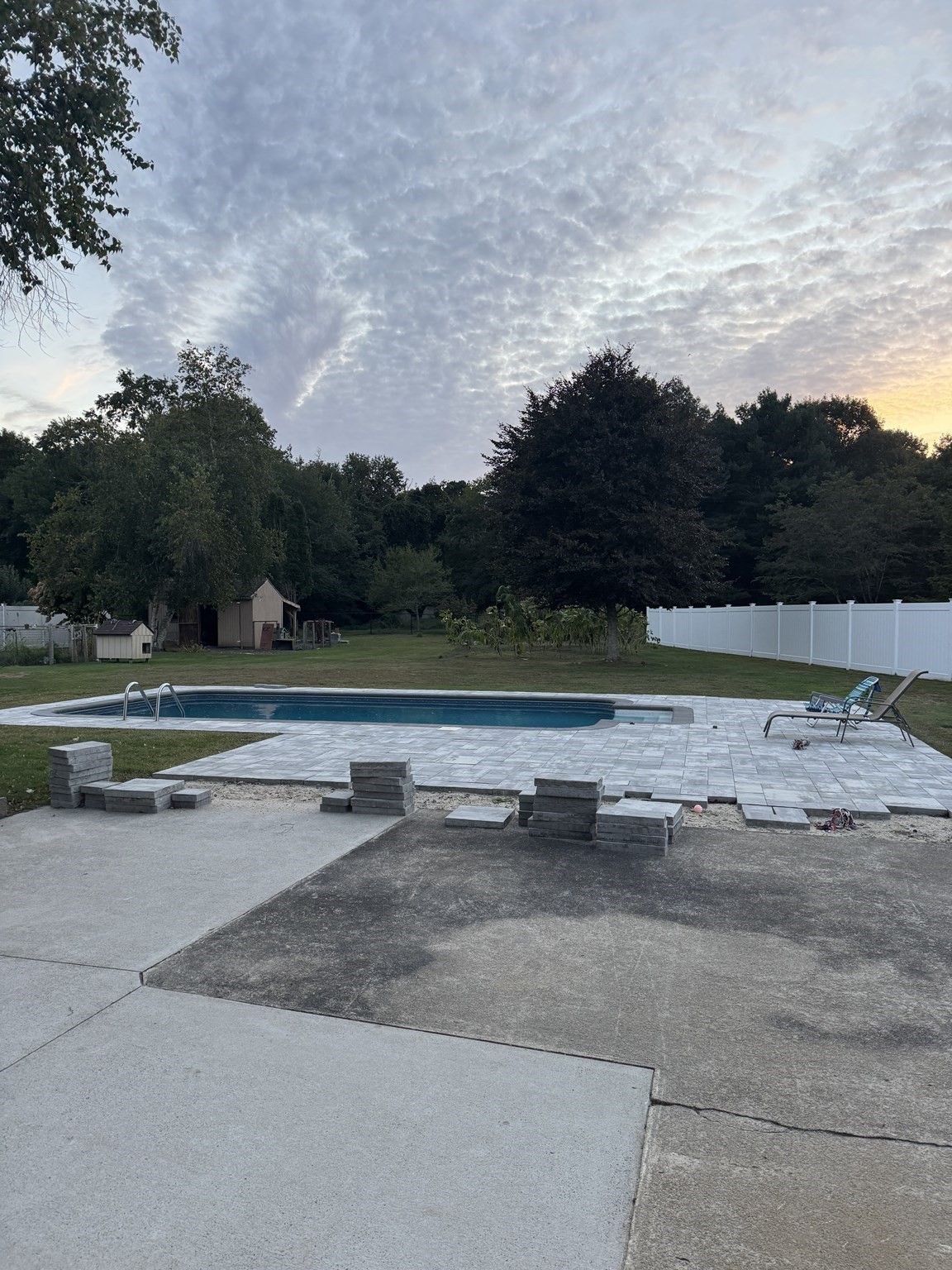 10 Radcliff Lane Property Photo 12