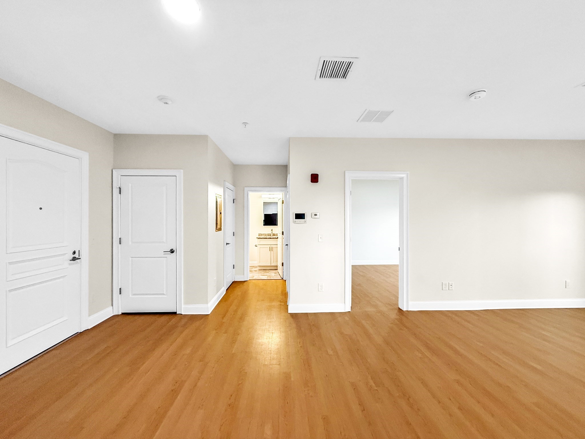 10 Franklin Ave # 300 Property Photo 6