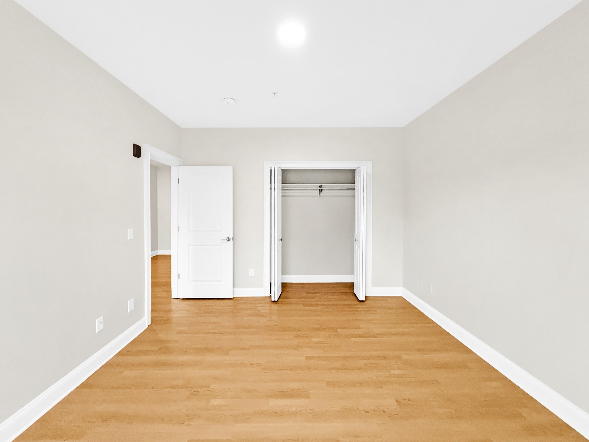 10 Franklin Ave # 300 Property Photo 10