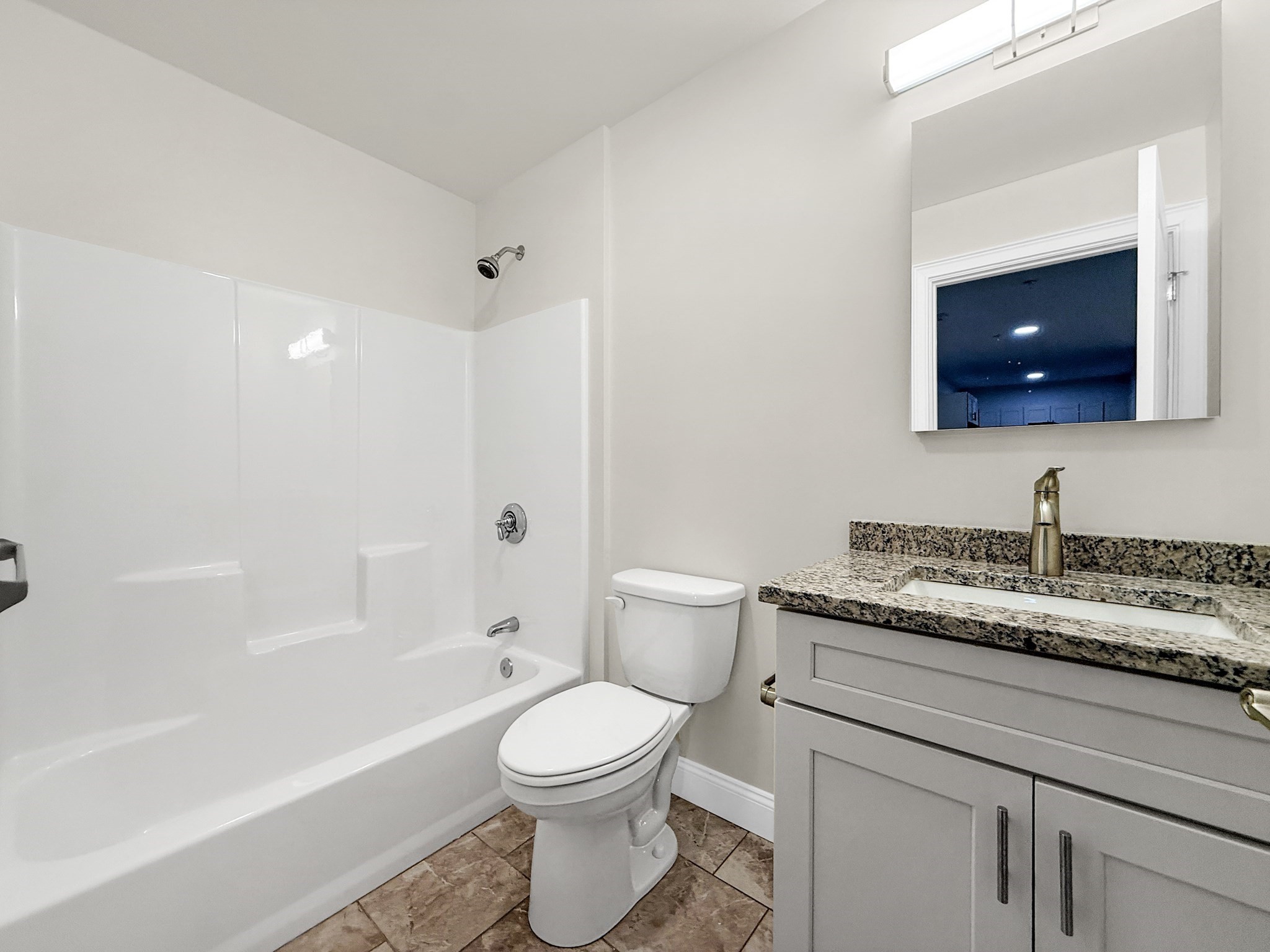 10 Franklin Ave # 300 Property Photo 12