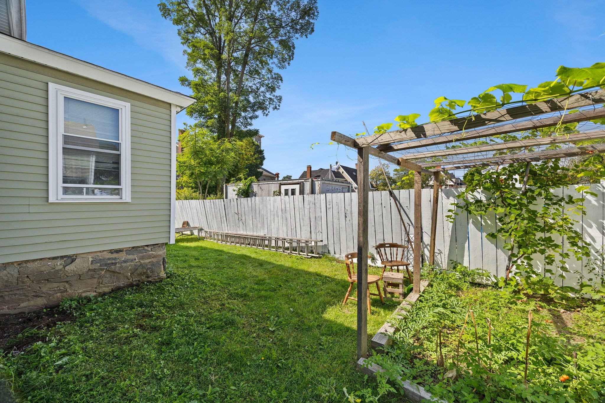 16 Presbrey Ave Property Photo 13