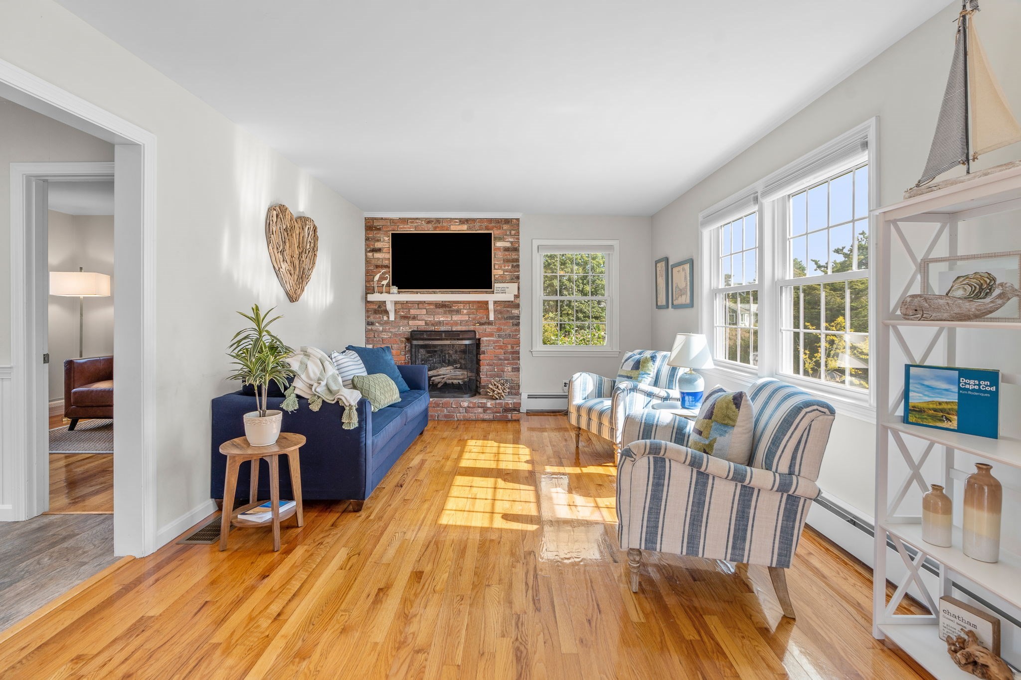 20 Stoughton Lane Property Photo 11