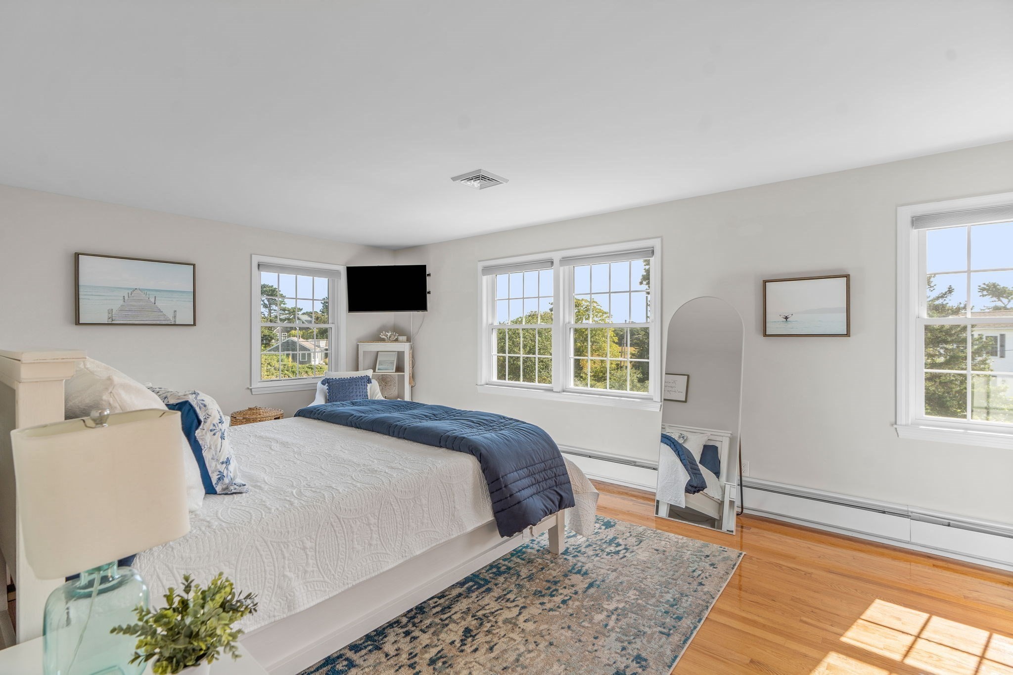 20 Stoughton Lane Property Photo 15