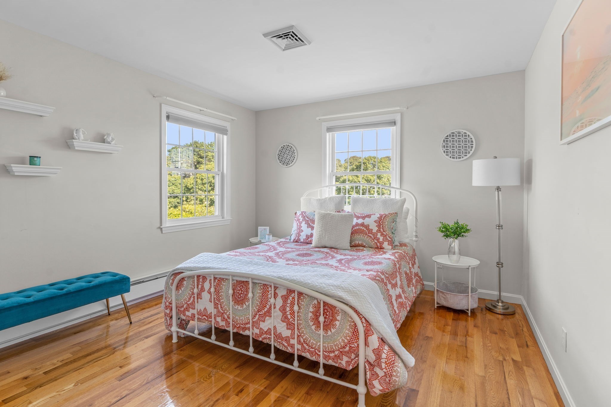 20 Stoughton Lane Property Photo 18