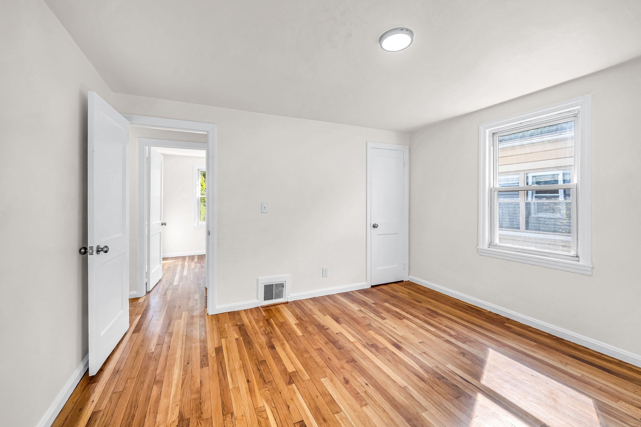 23 Schley St Property Photo 16