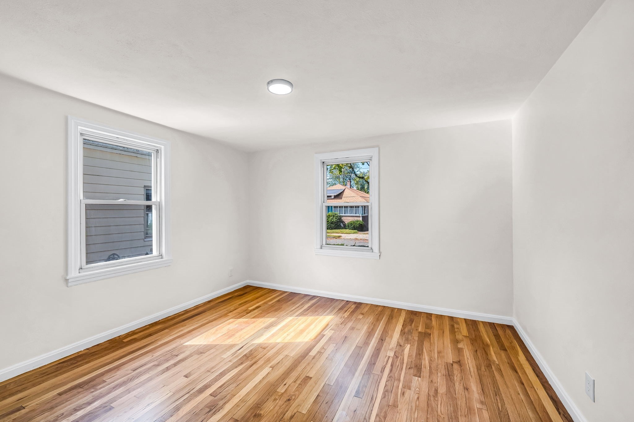 23 Schley St Property Photo 17