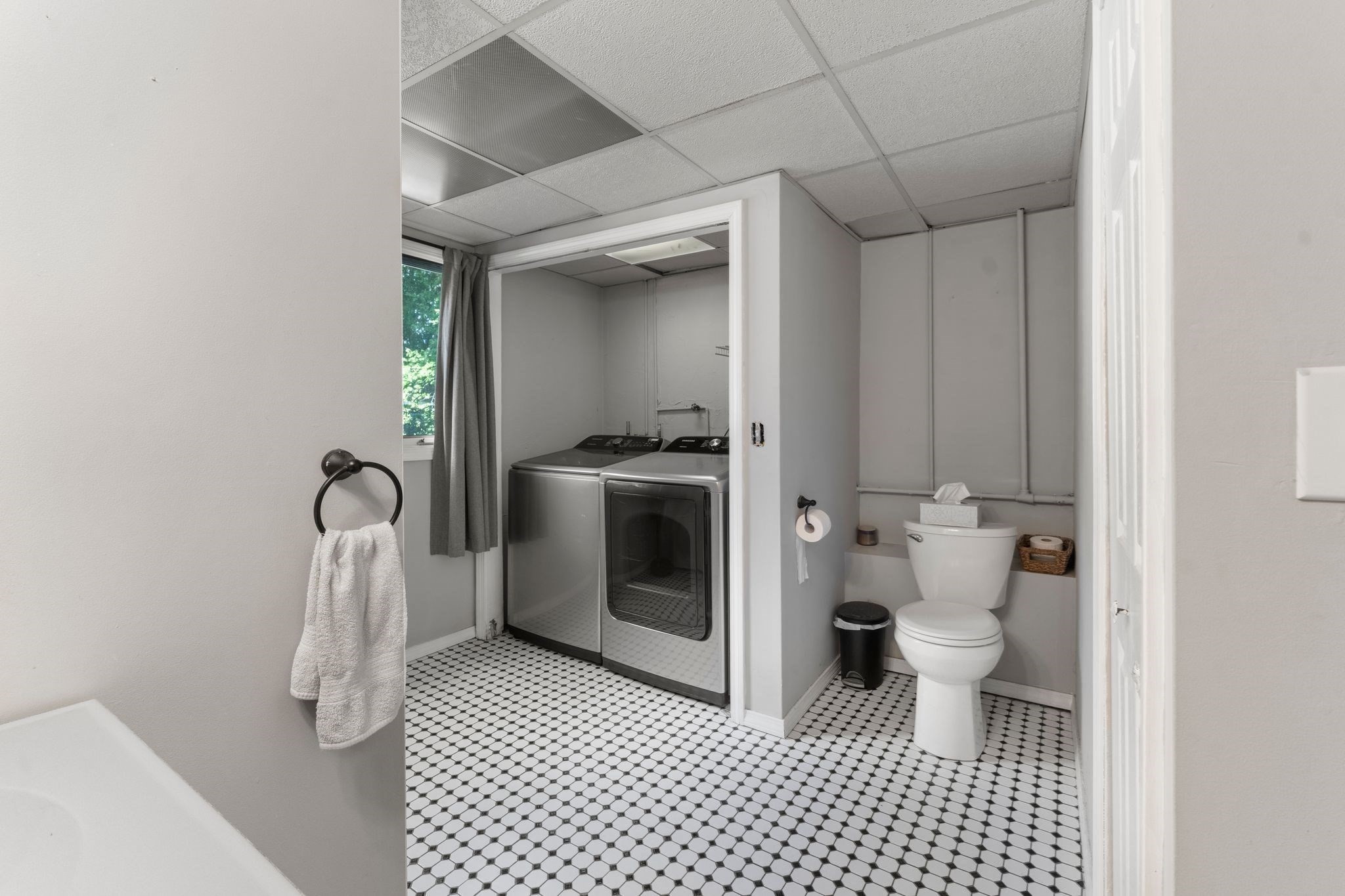 3 Carnegie Way Property Photo 25