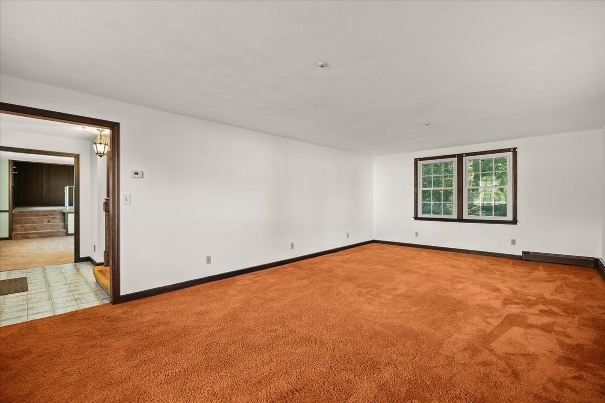 35 Bullard St Property Photo 4