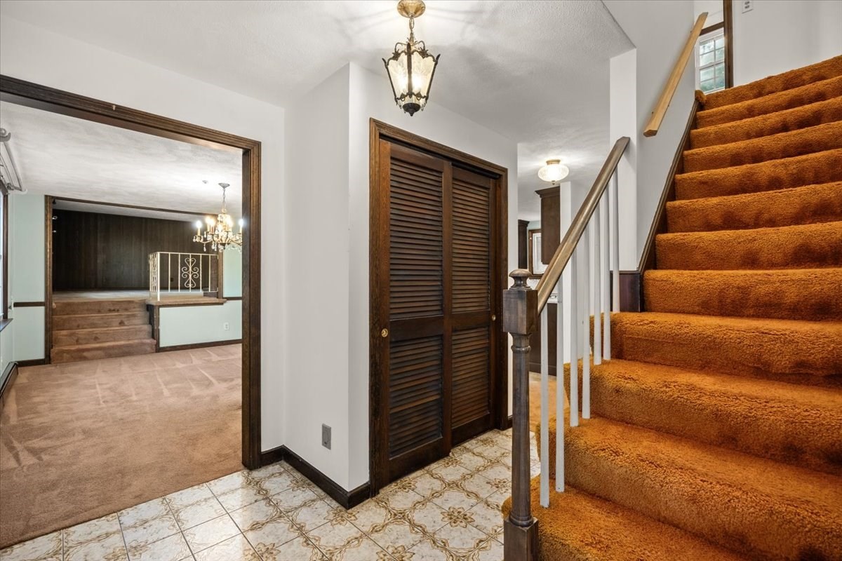 35 Bullard St Property Photo 6