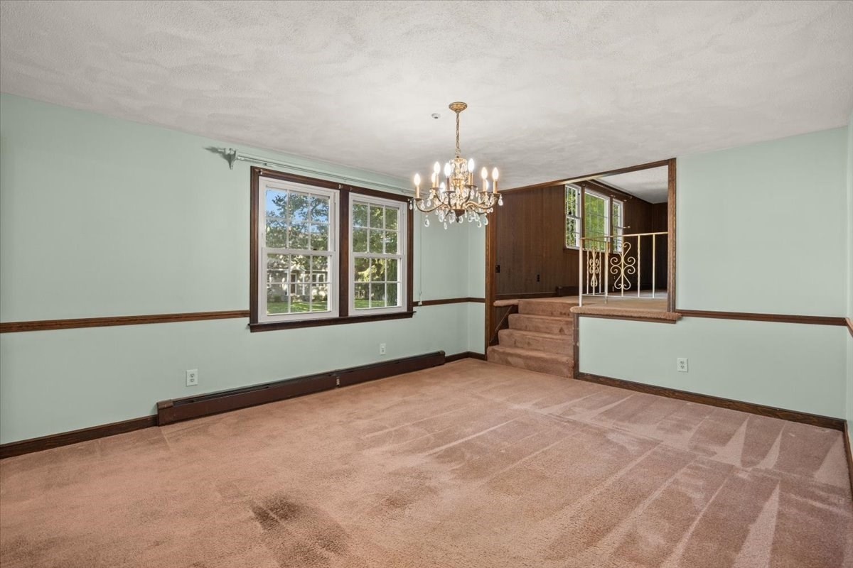 35 Bullard St Property Photo 8