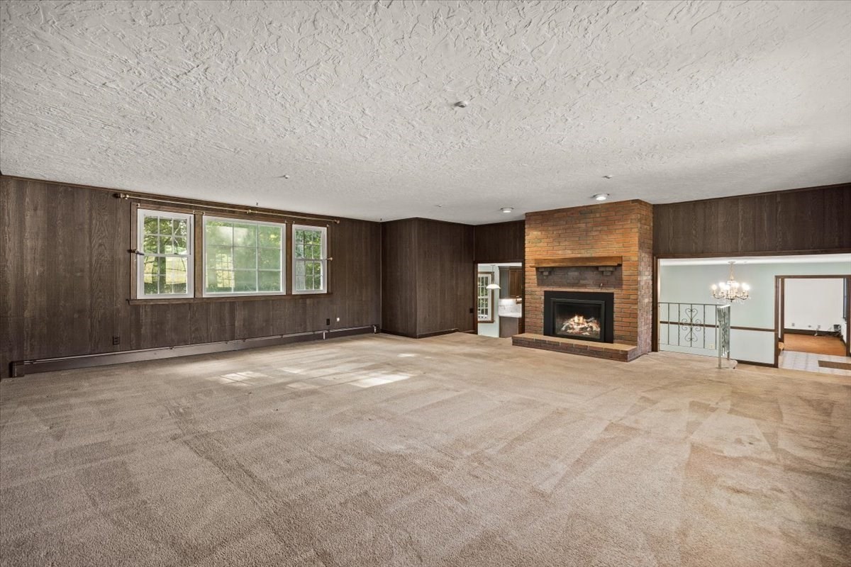 35 Bullard St Property Photo 9
