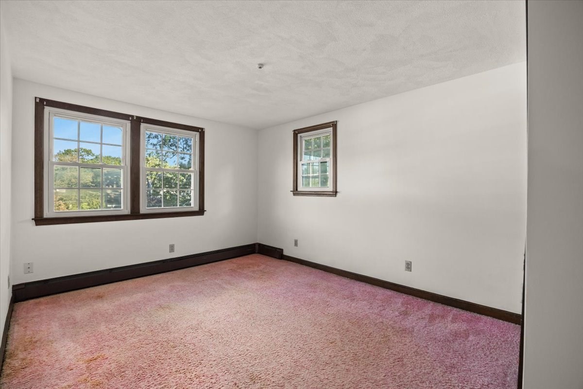 35 Bullard St Property Photo 21