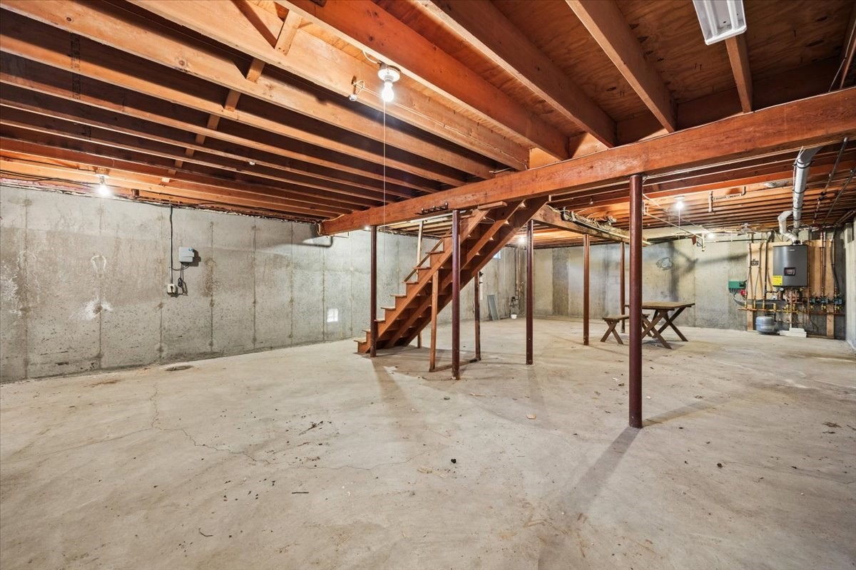 35 Bullard St Property Photo 27