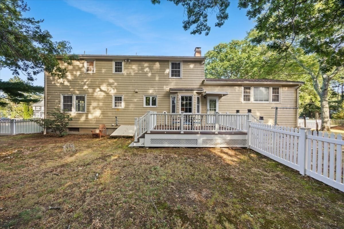 35 Bullard St Property Photo 28