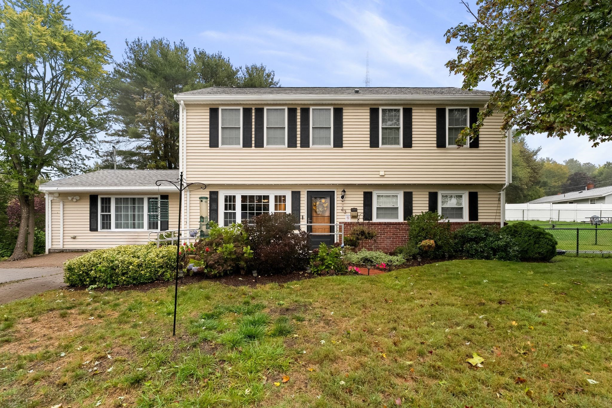 43 Randolph Ave Property Photo 1