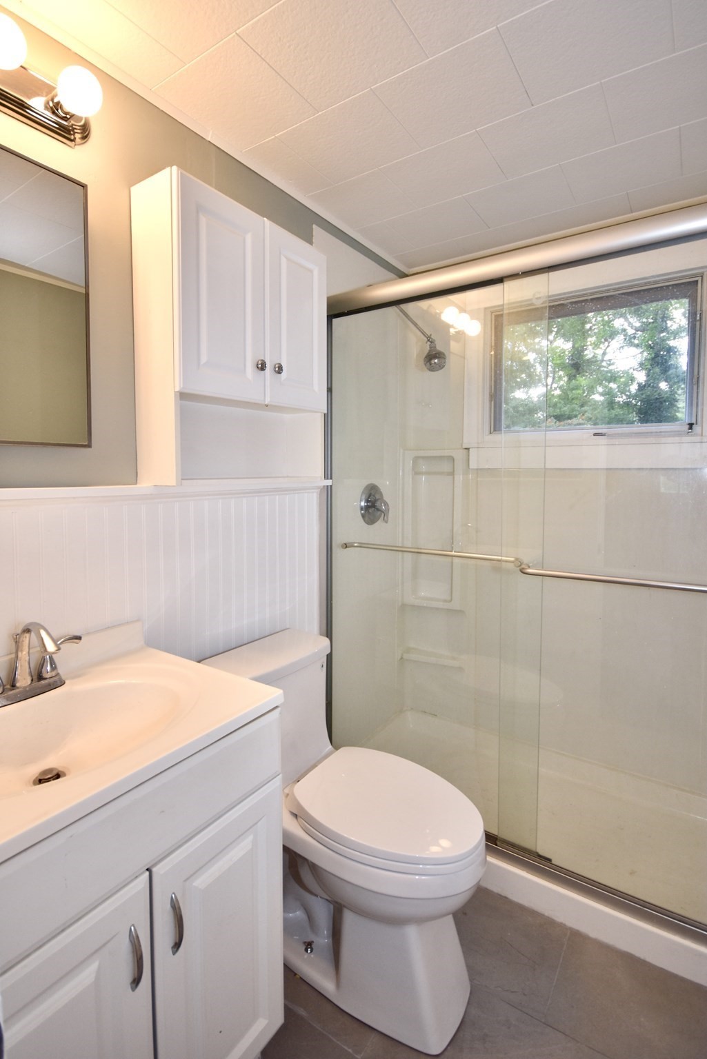 12 Lake Rd E Property Photo 14