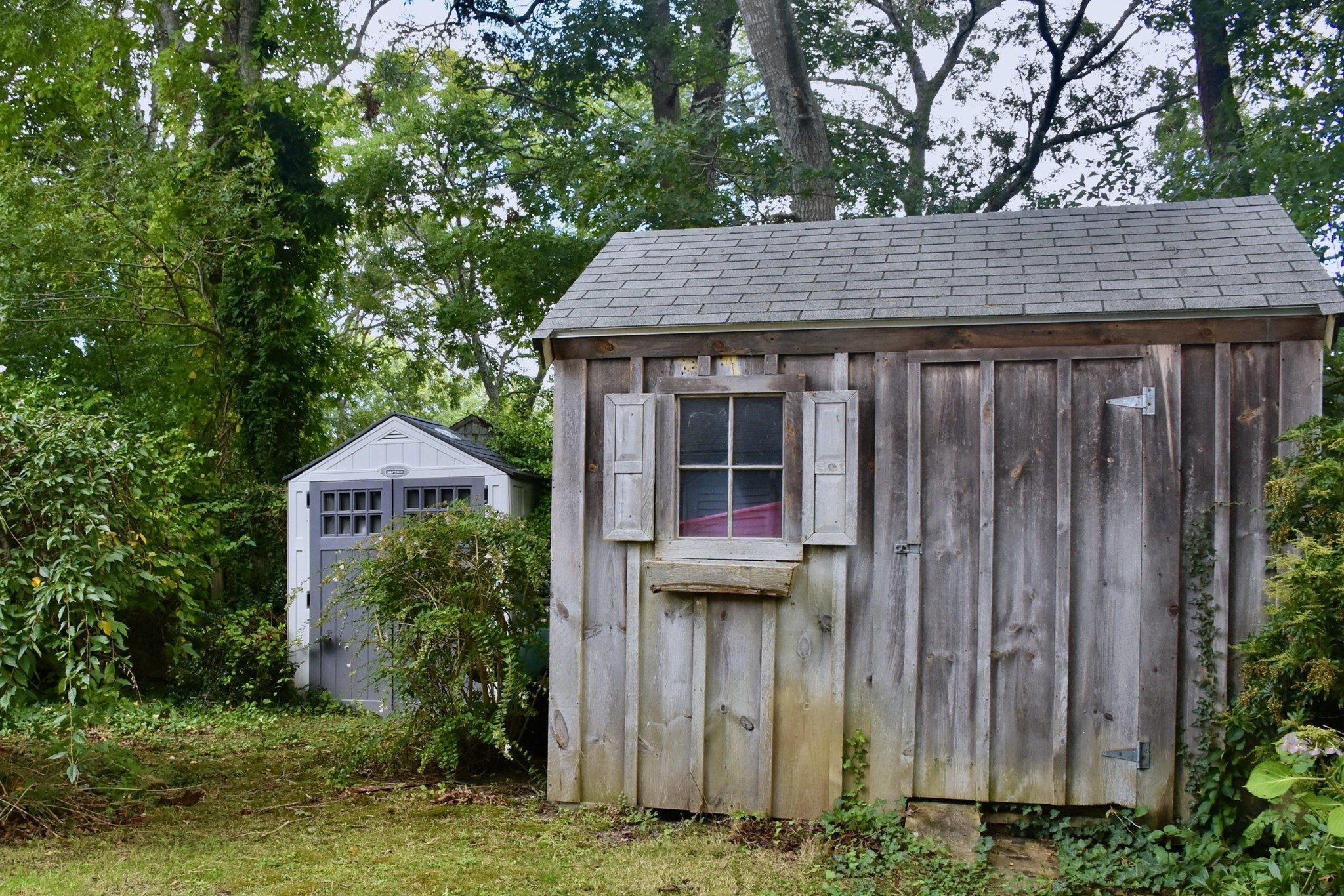 12 Lake Rd E Property Photo 17