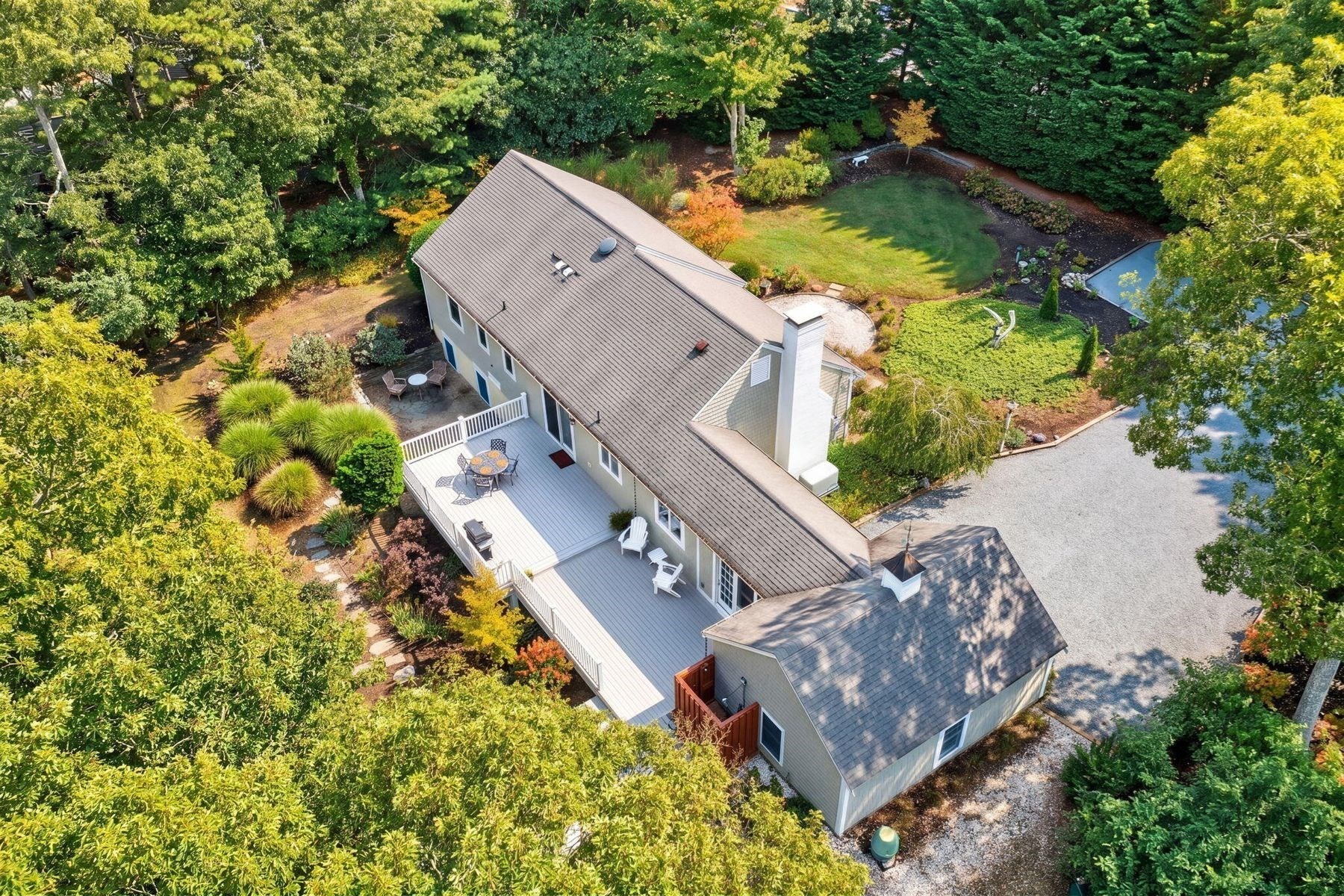 288 Millstone Road Property Photo 2