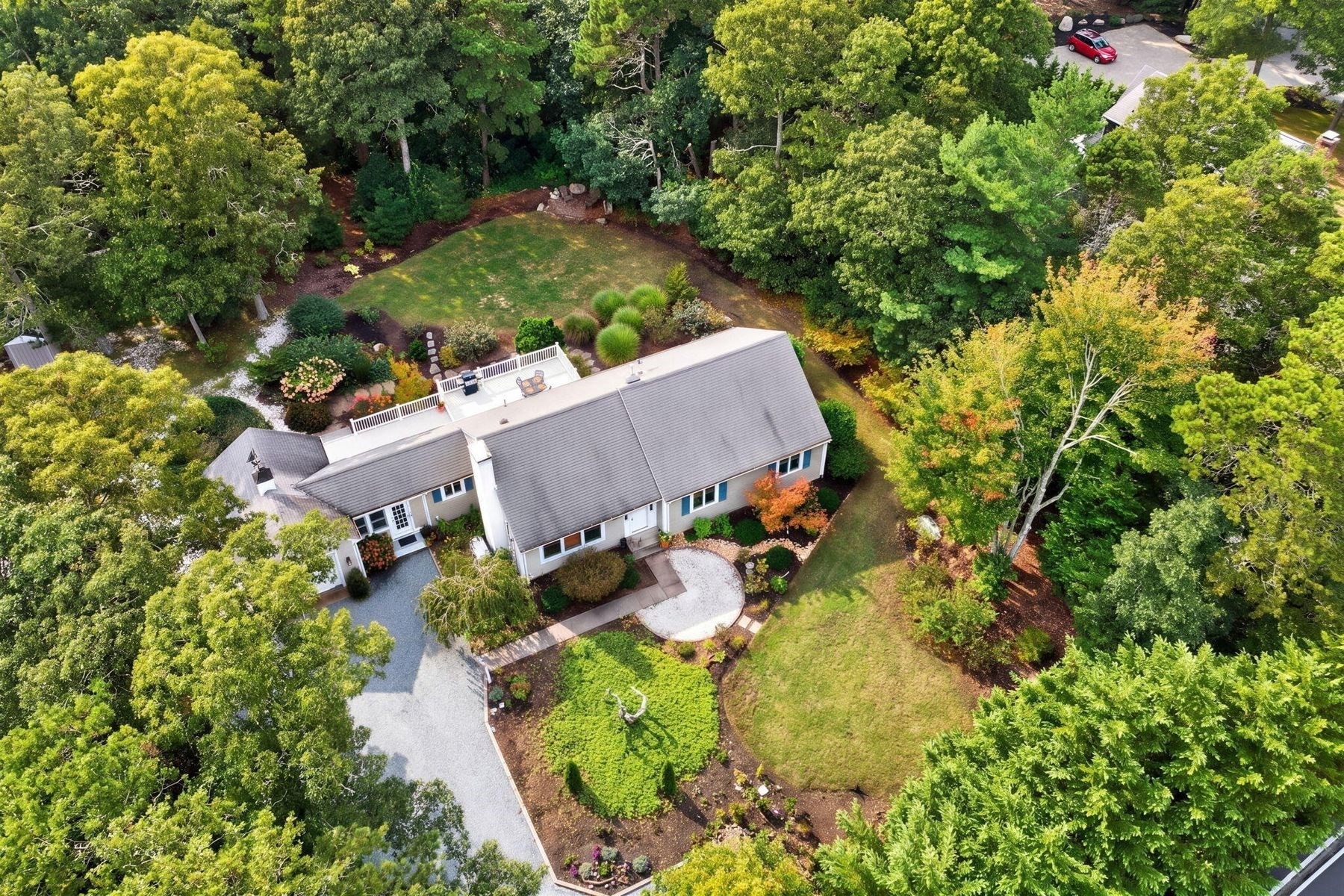 288 Millstone Road Property Photo 4