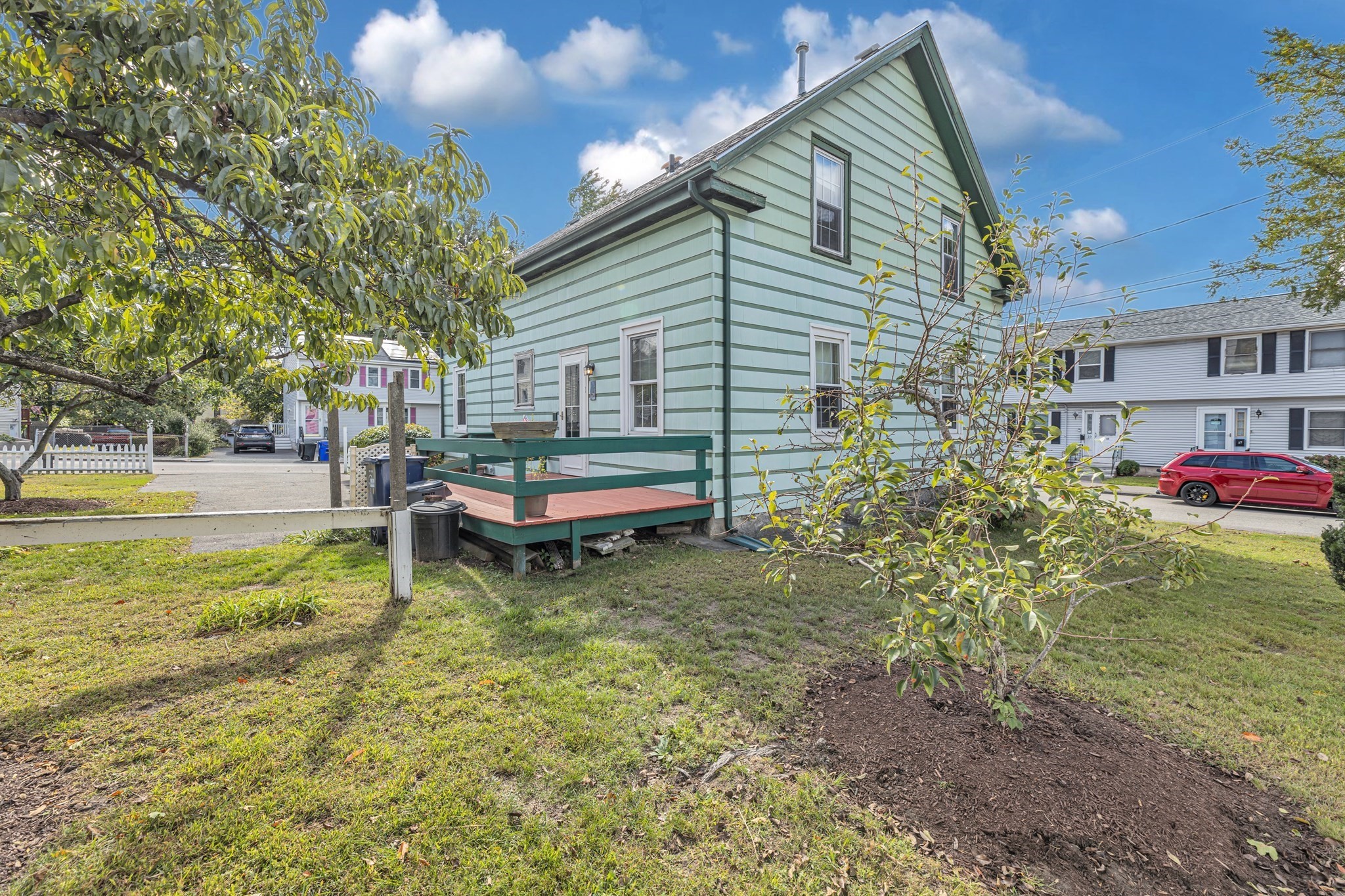 22 Barry St Property Photo 4
