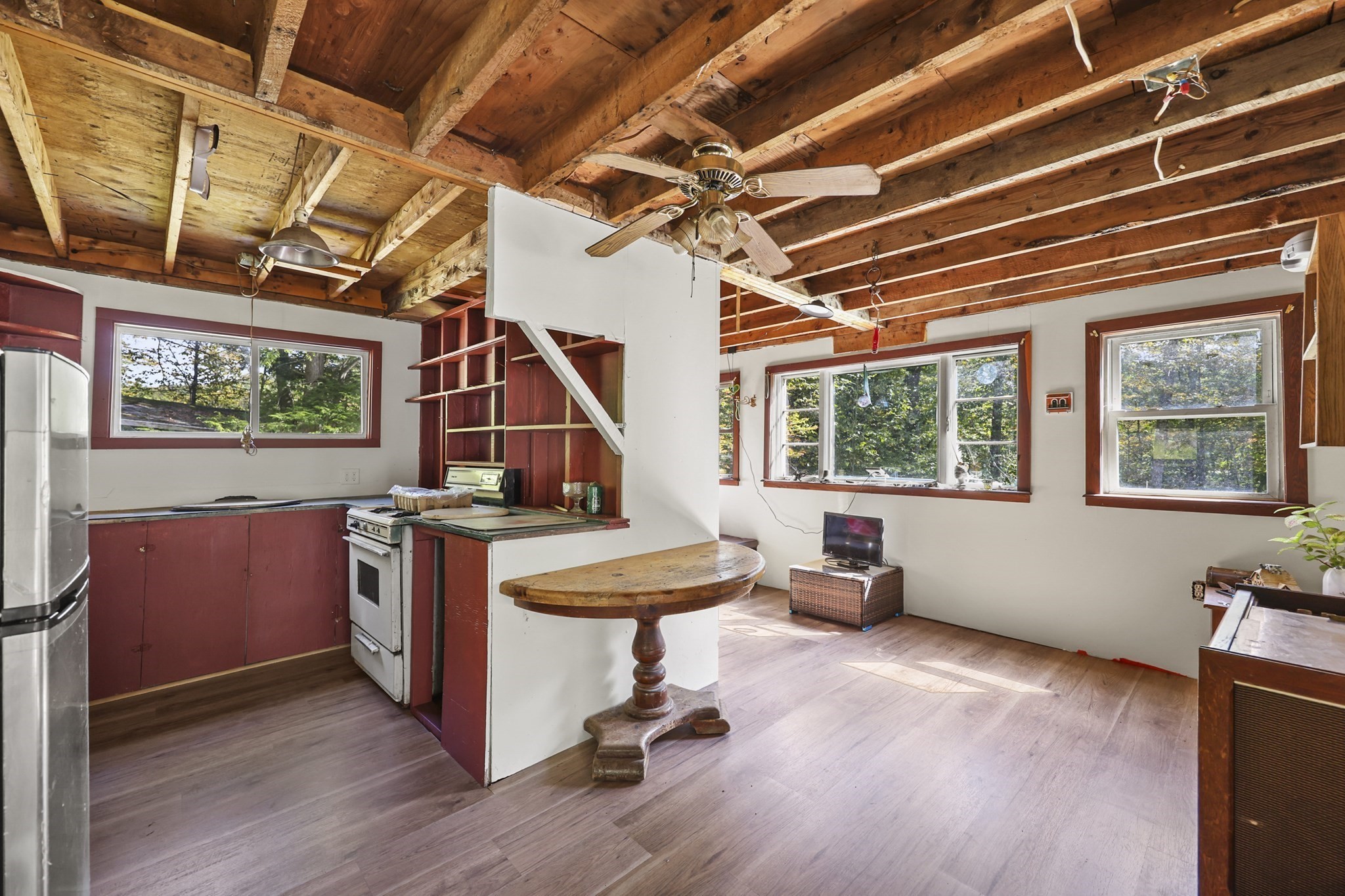 10 Brookside Rd Property Photo 8