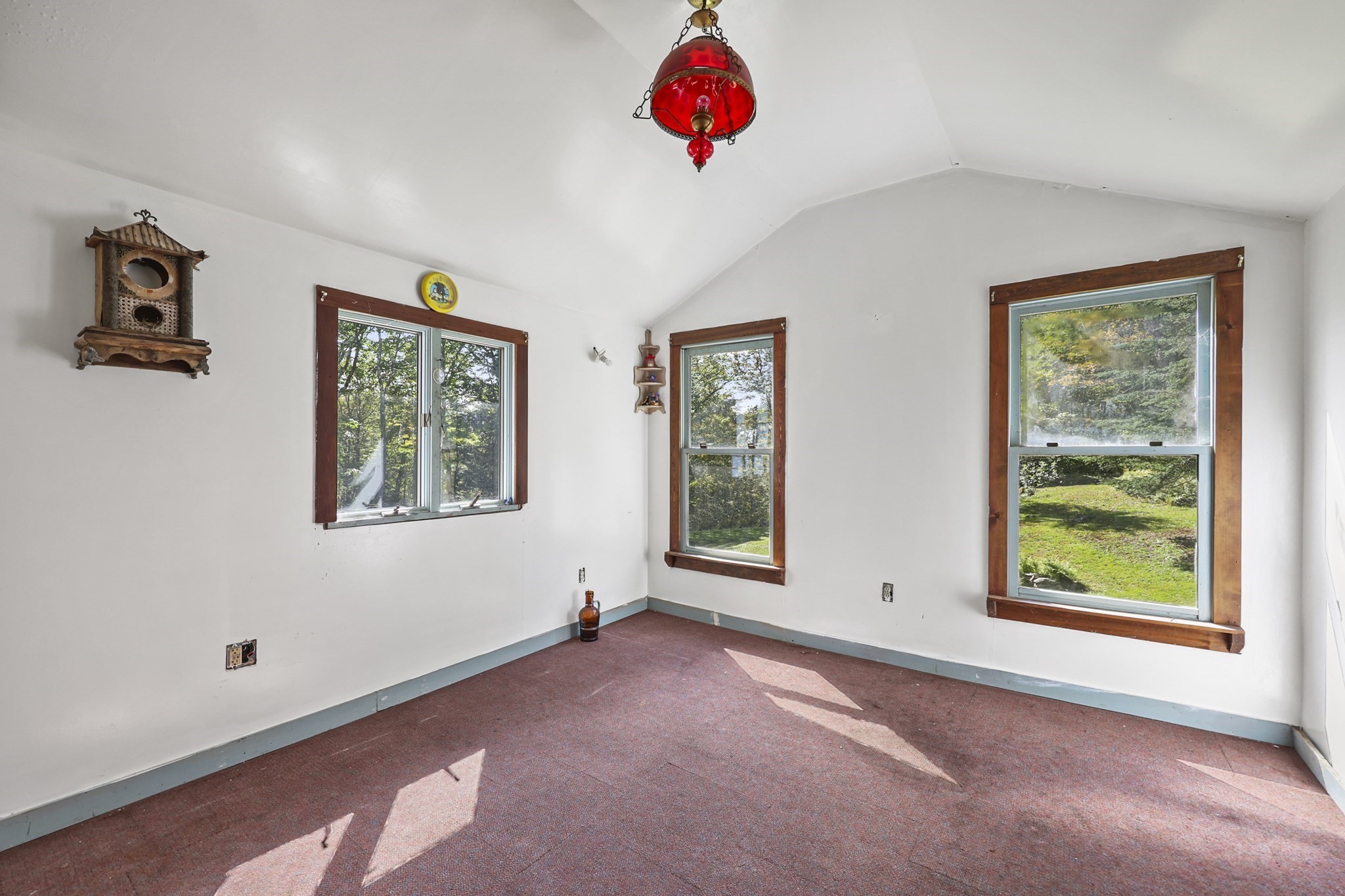 10 Brookside Rd Property Photo 15