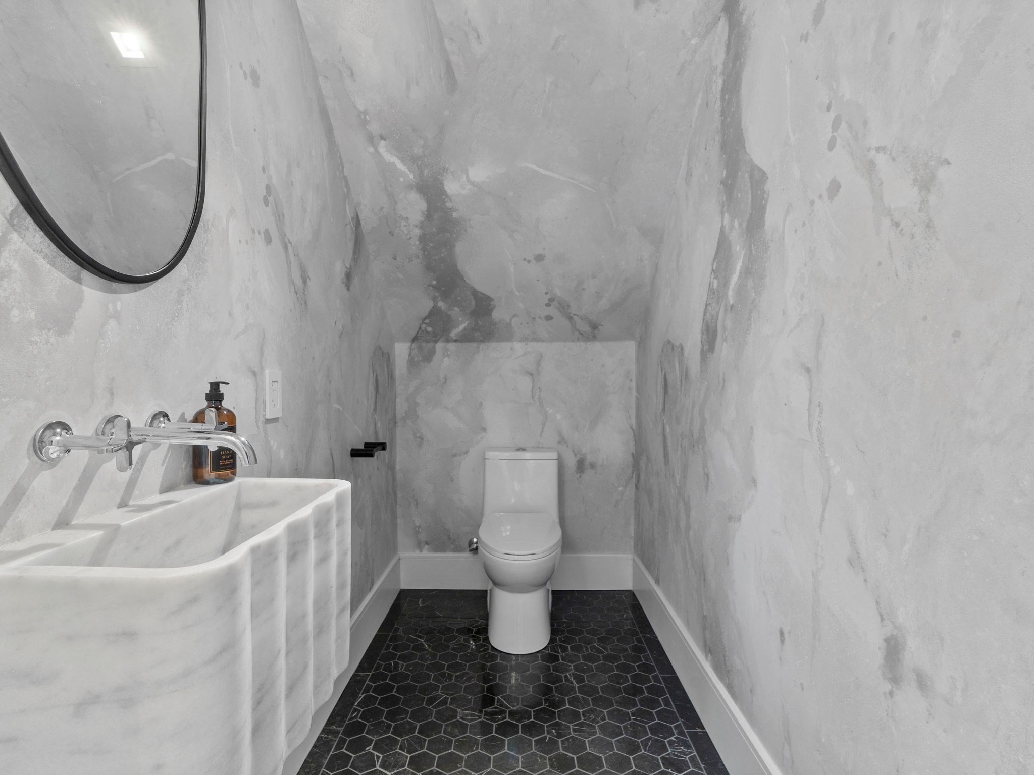 555 E Broadway # 555 Property Photo 14