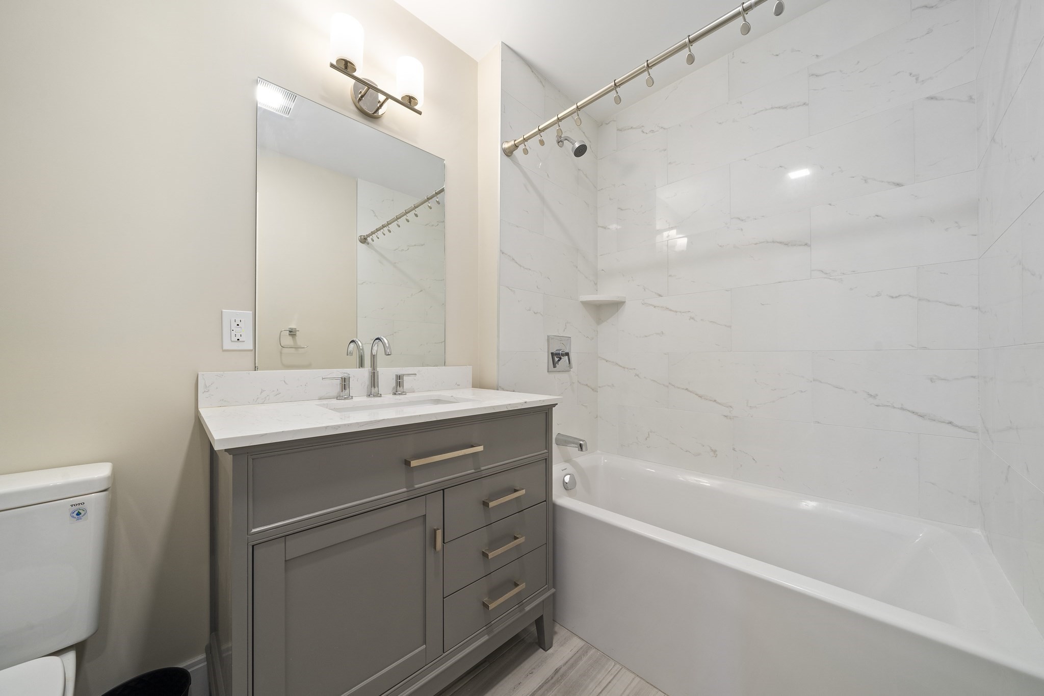 29 Tilesboro St # 1 Property Photo 16