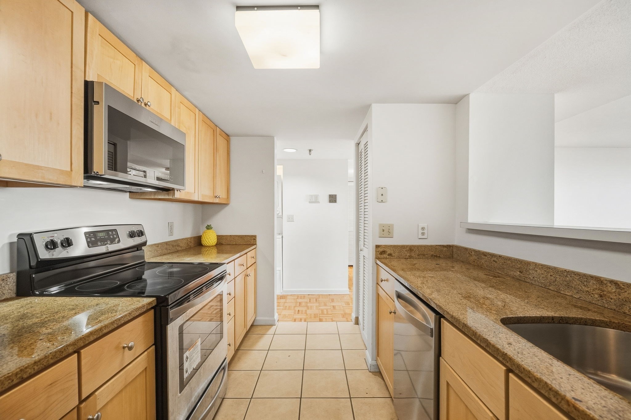 20 Webster St # 507 Property Photo 9