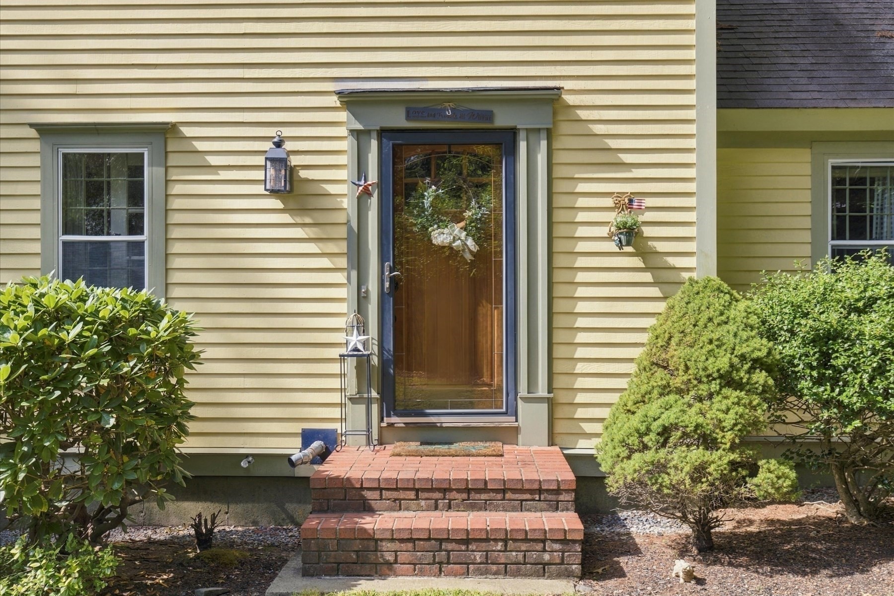 7 Stony Brook Rd Property Photo 3