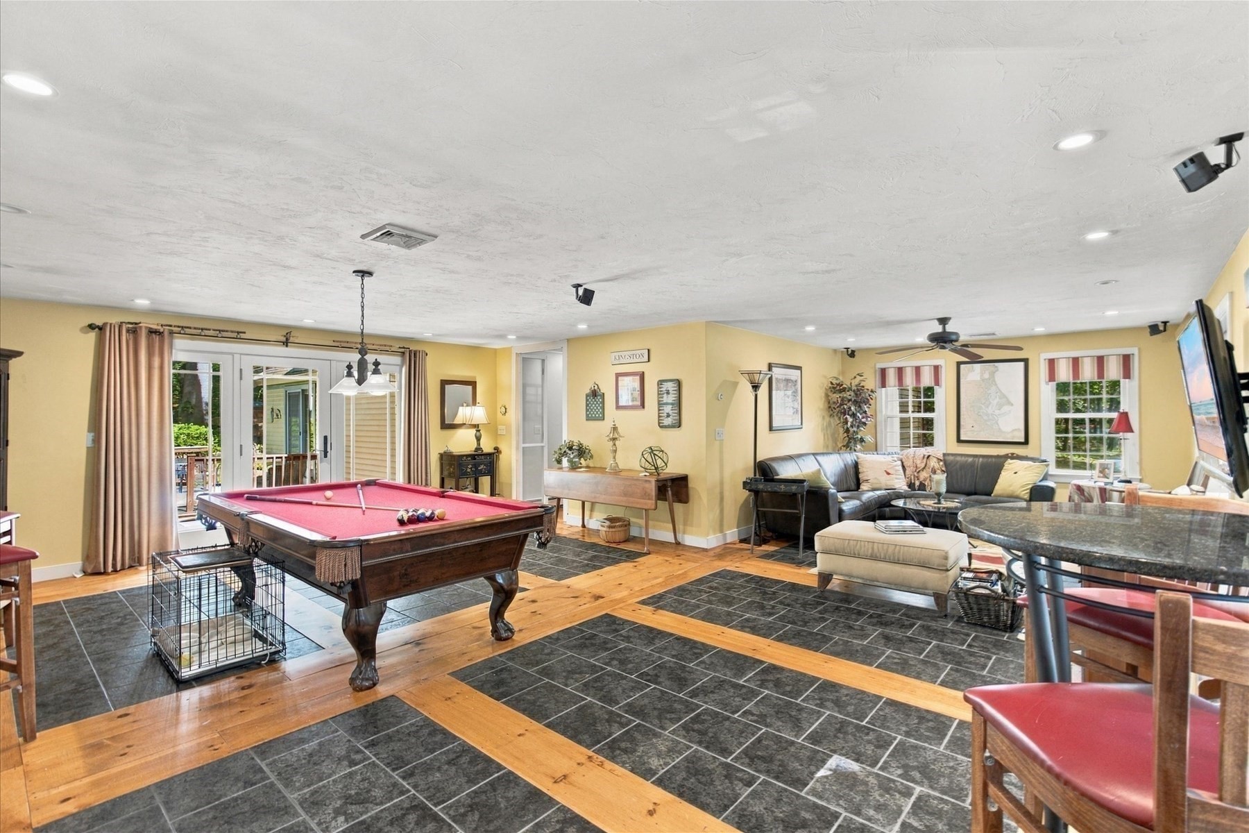 7 Stony Brook Rd Property Photo 15