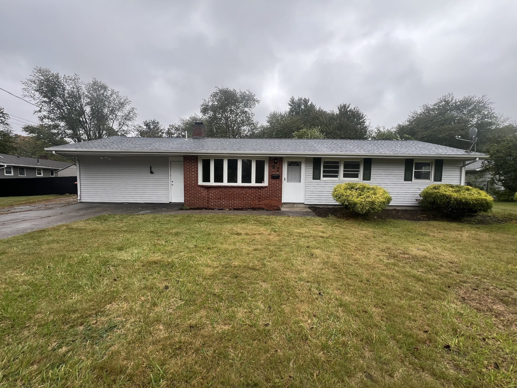 47 Mercedes Rd Property Photo 1