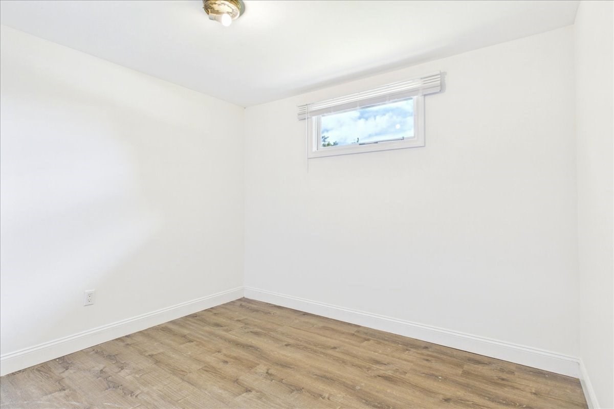 42 Hazelmoor Rd Property Photo 22