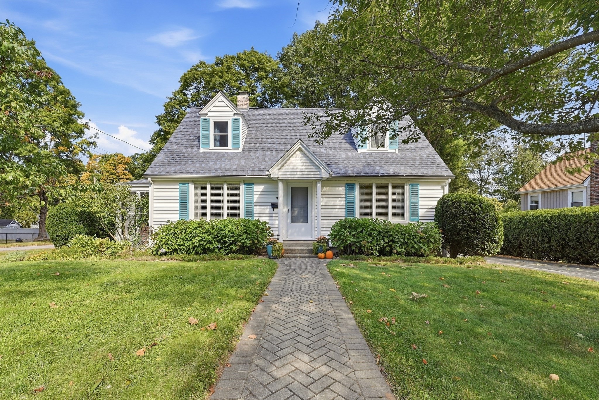 17 Smith St. Property Photo 2