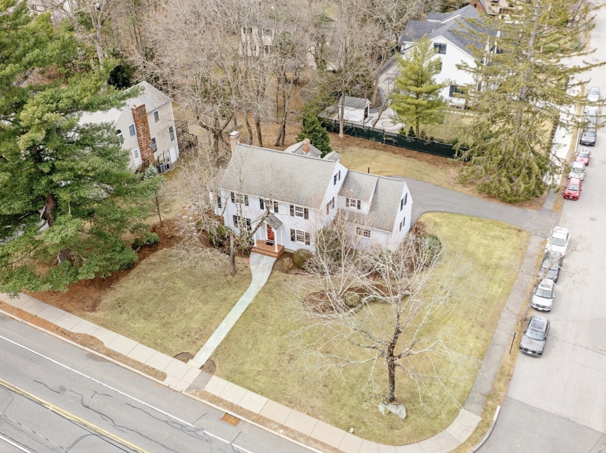 257 Dedham Property Photo 4