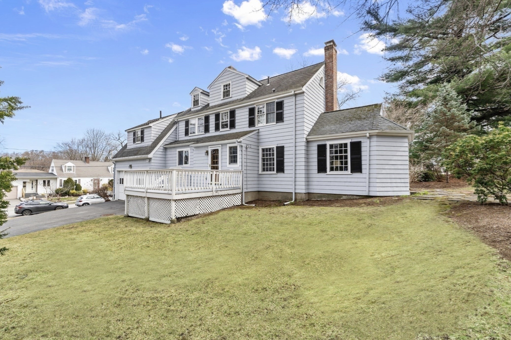 257 Dedham Property Photo 7