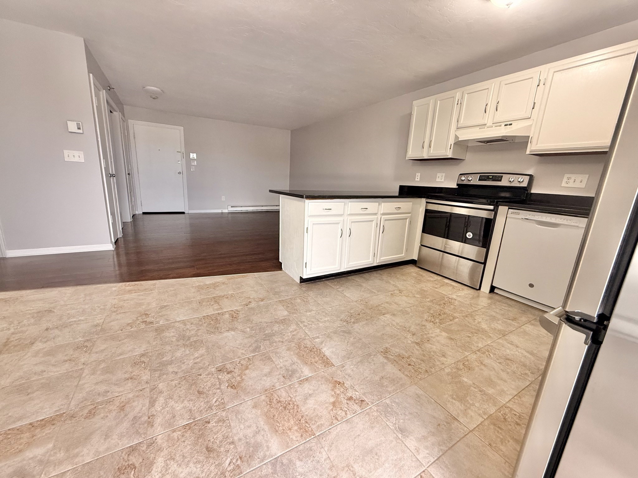 71 Edgeworth St # 17 Property Photo 6