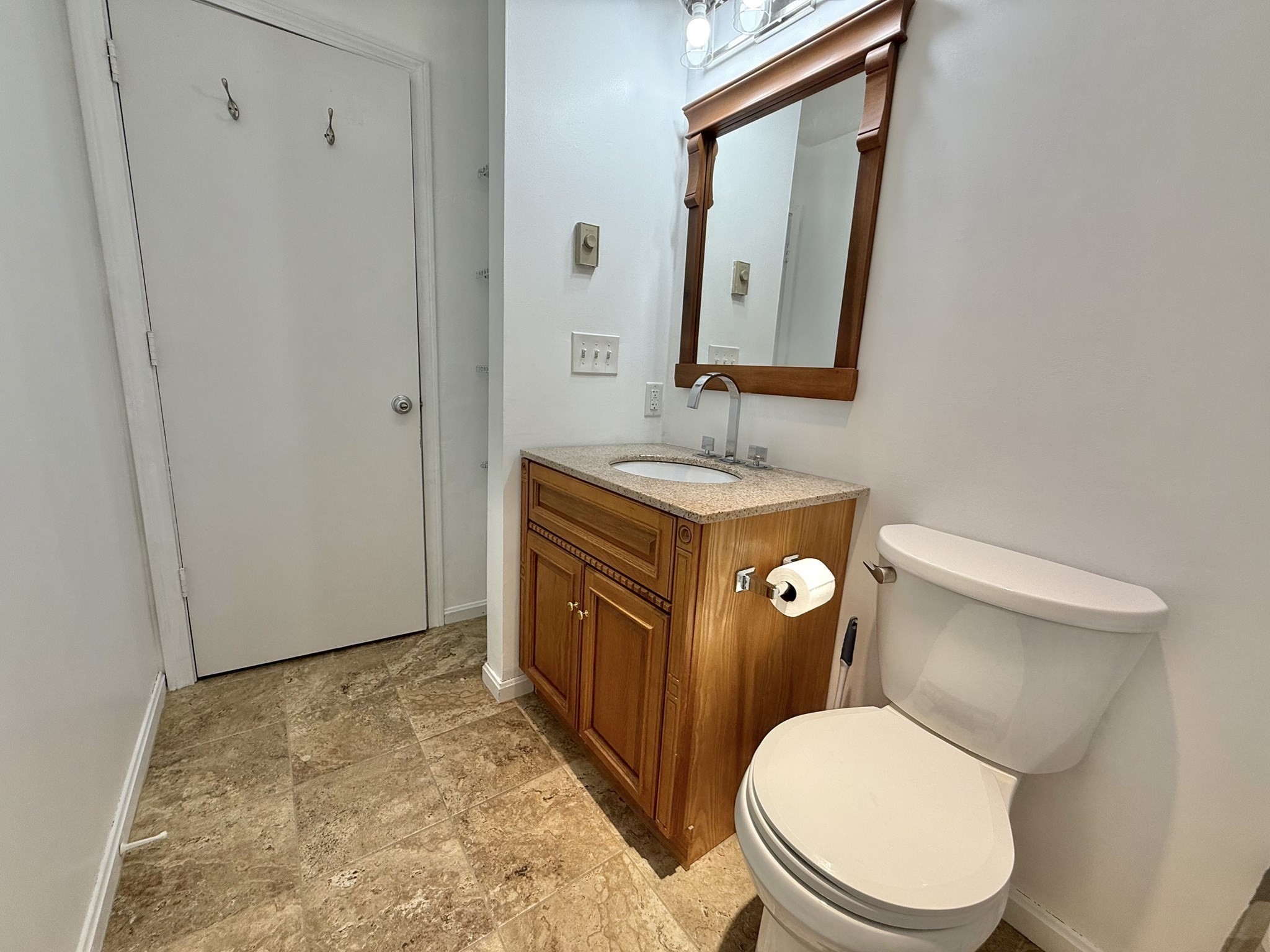 71 Edgeworth St # 17 Property Photo 13