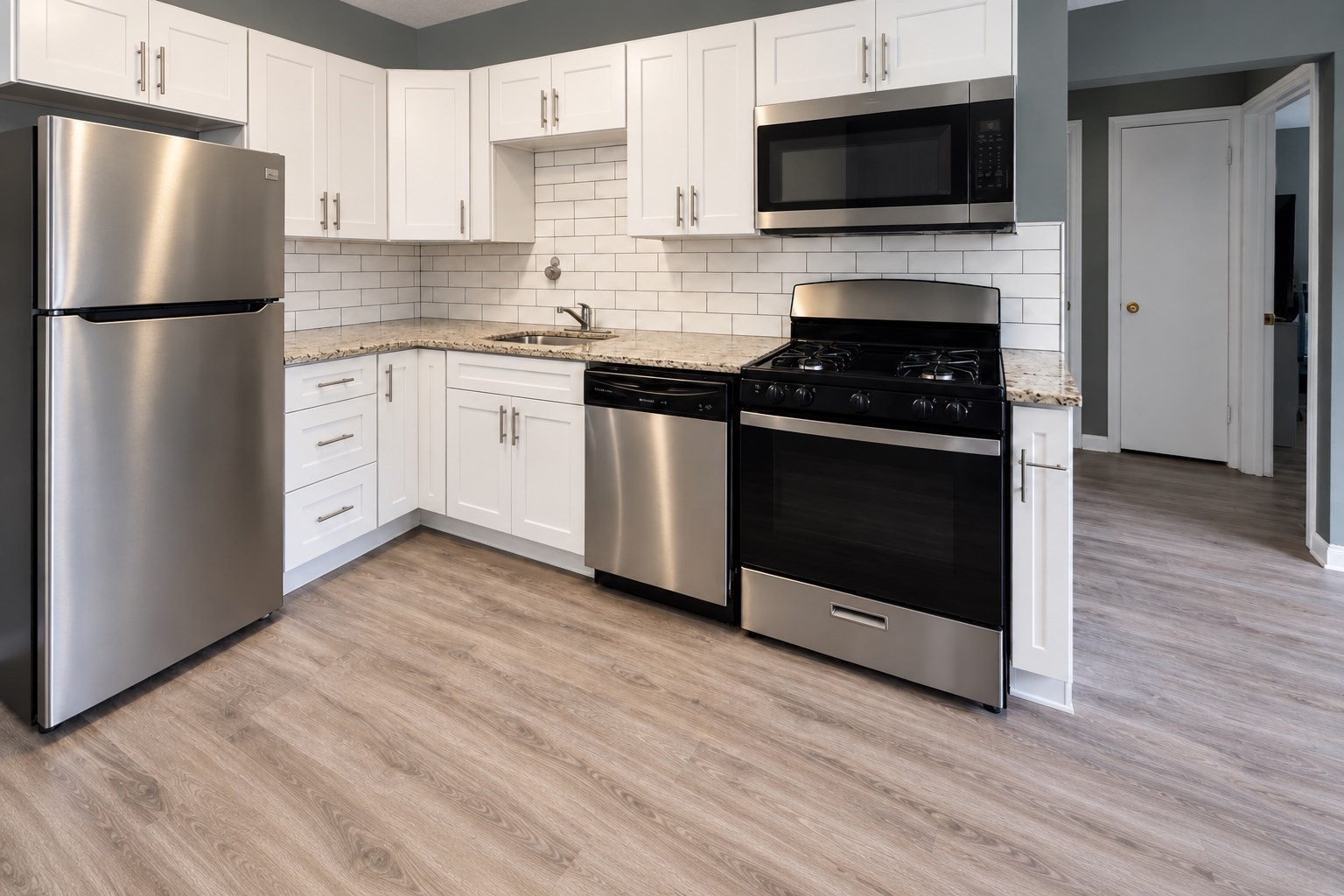 160 Tyngsboro Rd # 6C Property Photo 1
